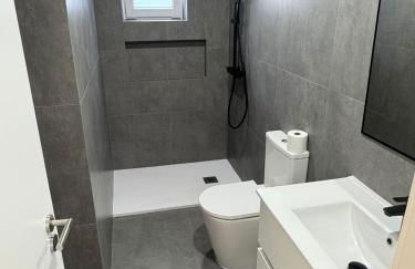 KS Airport Rooms - Foto 8