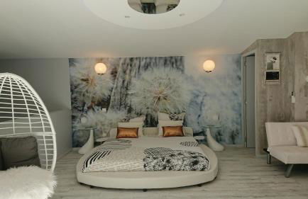 DANDELION GITE SPA Gorges du Tarn piscine jacuzzi rivière vue exceptionnelle villa nature design - Photo 3