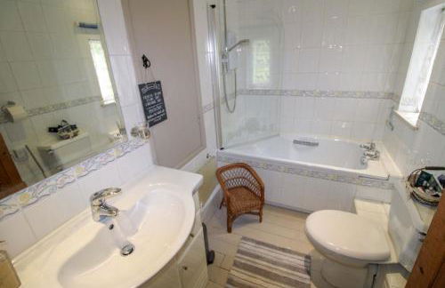 Milldam Cottage a characterful cottage in an elevated location above Coniston with walks from the door - Foto 10