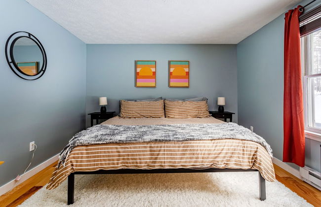 Ski Hike Lodge 5BR w Fire Pit Cozy Spaces - Foto 31