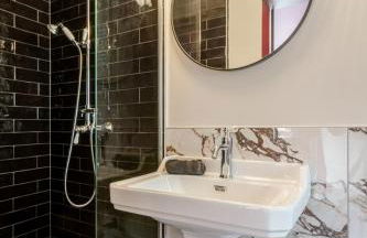 Love room avec Spa privatif "la Courtisane" - Sofa Tantra, terasse, salon d'hiver sous dôme transparent chauffé - love-room-alsace-67 - Foto 27