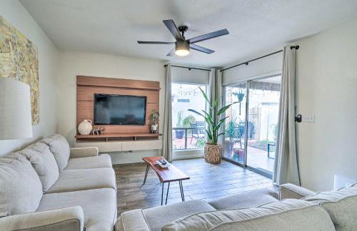 Patio and Workspace Litchfield Park Vacation Rental - Foto 11