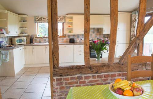 Henry's Barn - Ukc3168 - Photo 3