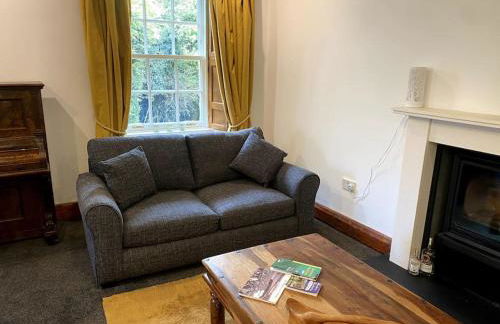 Historical North Cottage in Old Deer - Photo 5