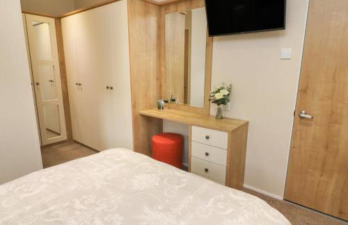 The Warren - Photo 11