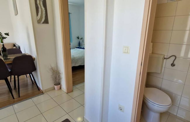 Sea-view Apartment - Sleeps 4, Parking & Balcony - Foto 16