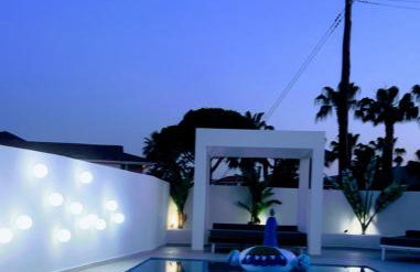 Moon Boutique Hotel - Ultra Luxury Suites with Pool, Perfect for Fun and Relaxation By Villa Mana Gers - Photo 11