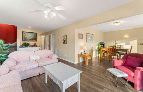 Family-friendly Home Hot Tub Lake View & Pool Access - Foto 53