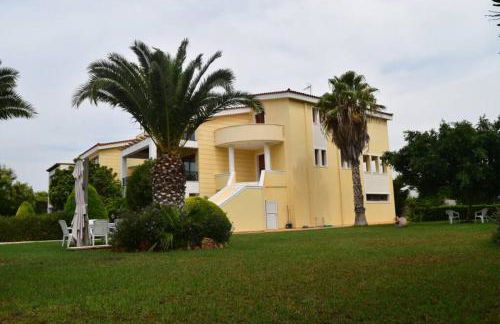 Seaside Villa Lagonisi - Photo 29