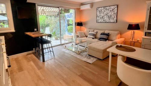 "Saint-Tropez" Superbe appartement avec Terrasse Jardin et Parking privé - Foto 3