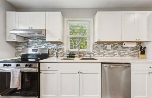 Spacious Beach Styled Oasis 3BR 2BA Pet Friendly - Foto 22