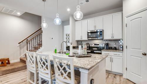 Work and Play Near Old Hickory Lake! Home with Patio - Foto 2