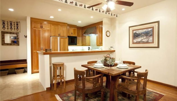 Essbereich im Zimmer