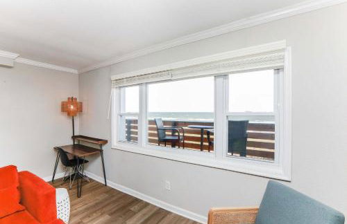 1866 EOV Beach Suite - Photo 14