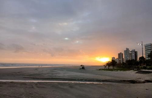 Casa para relaxar perto do mar, a 300 metros da Praia - Foto 4