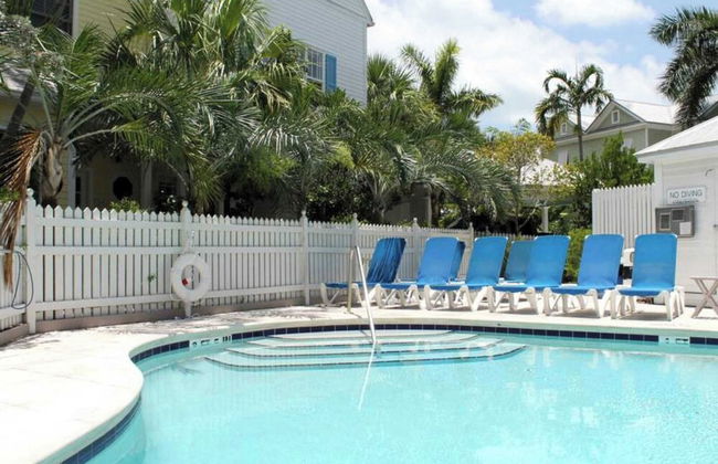 Key West Found by Avantstay Close to Shops w/ Patio & Shared Pool! Week Long Stays Only - Foto 8