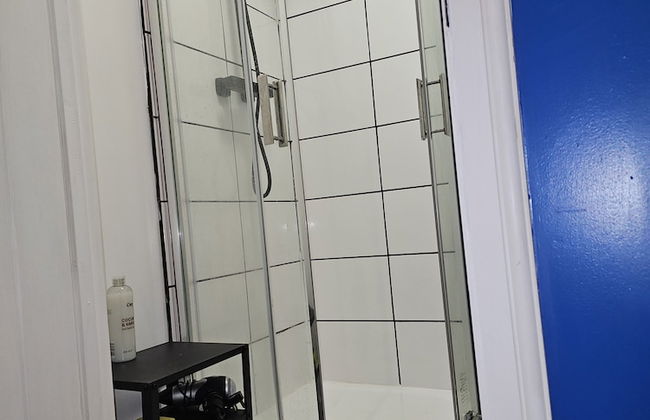 Charming 1-bed Apartment in Huddersfield - Foto 18