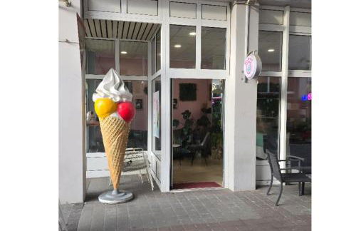 zentrale Design-Ferienwohnung mit Balkon und Stellplatz in Karlsruhe - APOLONIAliving - Foto 61