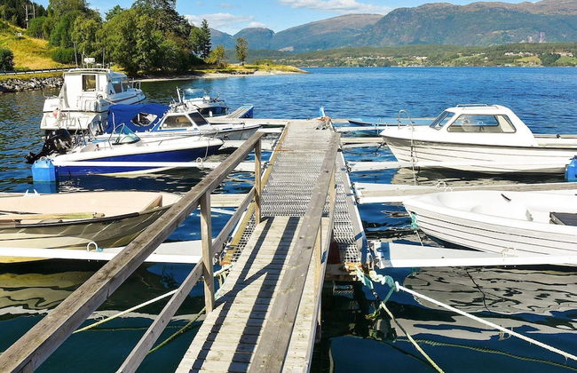 7 Person Holiday Home in Sandane - Foto 33