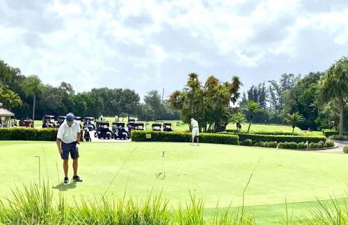 Luxury condo near Wiggins pass beach & park - Foto 39