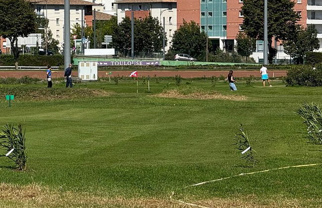 Minigolf de 9 hoyos a tamaño real en Toulouse - Foto 7