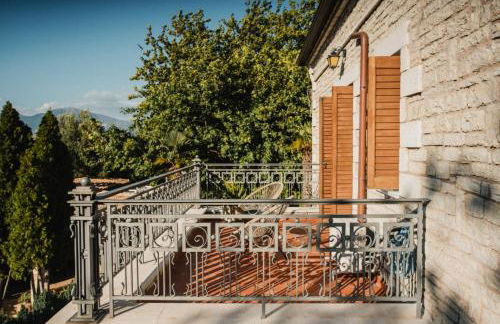 PanThea Stone Villa - Photo 48