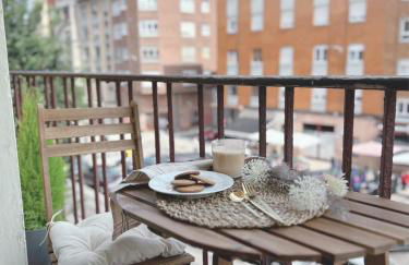 Lujoso apartamento boutique a estrenar con parking gratis - Foto 22