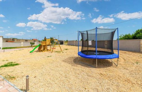 Gorgeous Home In Benkovac With Wifi - Foto 11