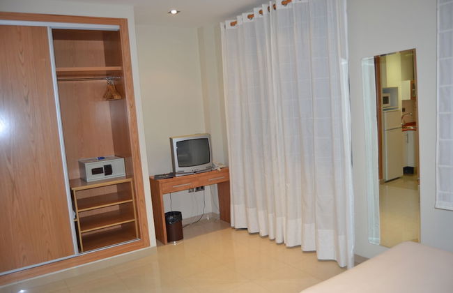 Aparthotel Bahía - Photo 5