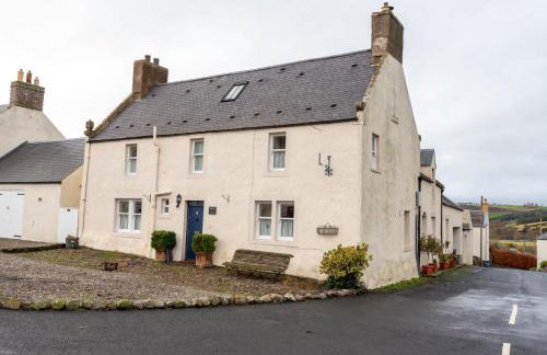 Cosy 4-Bed Cottage in Kirk Yetholm by MCPI Hosting, Perfect for Families & Holidaymakers - Foto 29