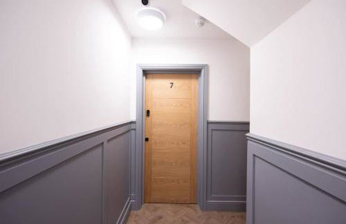 7 The Royal Serviced Apartments Harwich, Fair WiFi, Private Parking - Foto 18