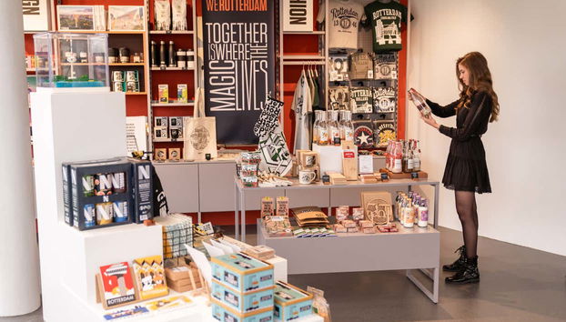 Visite de la boutique de souvenirs de l'Euromast