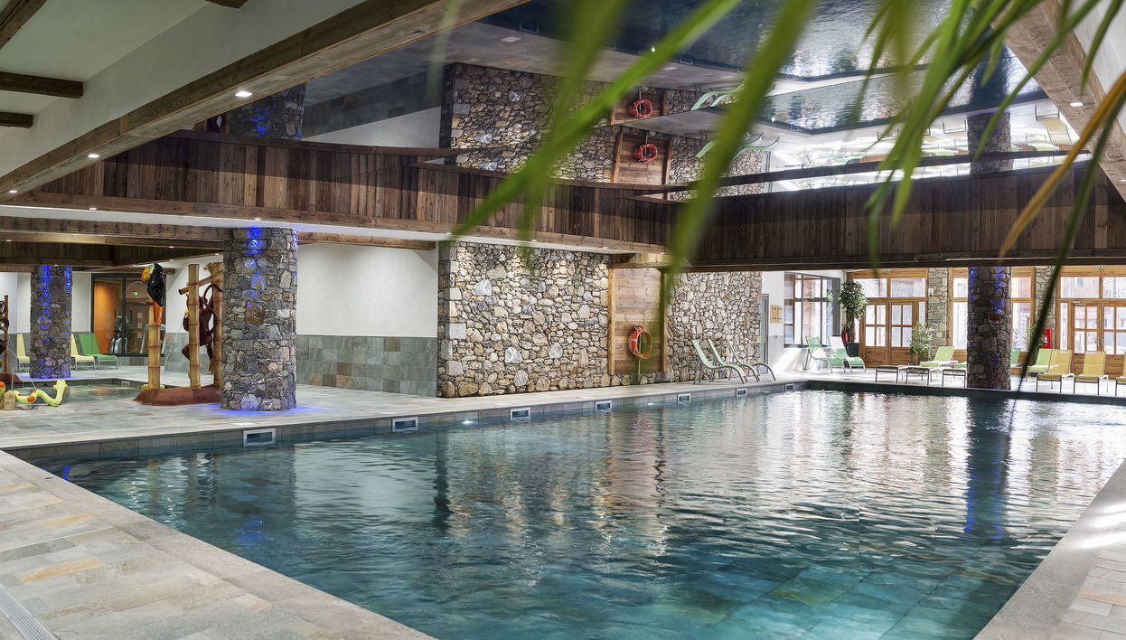 Pool Indoor