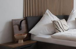 1-4 Gäste Wohnung W-Lan, Netflix, Amazon, Parken, Arbeitsplatz, 24h Check in ,Vollausgestattet Küche, Handtücher Seife u,v,m für Geschäftsreisende, Paare, Familien , - Foto 1