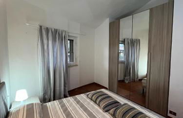 Beachfront Villa Sea & Garden - 2BR - AC - WiFi - BBQ - Parking - Pet Friendly - Foto 4