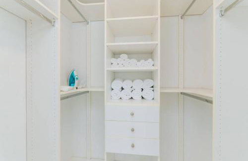 Exclusive, Amazing, Bright and Spacious at Brickell - Foto 4