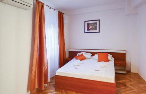 10 Bedroom Beautiful Home In Kucice - Foto 51