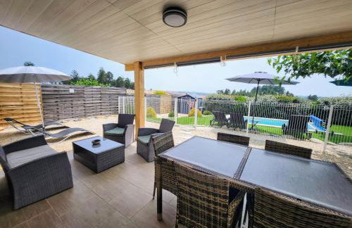 En Ardèche, maison de vacances L'Odalys climatisée avec sa piscine privée et chauffée - Foto 1