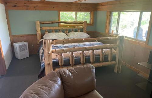 TnT Cabin on Plummer Lake - Photo 17