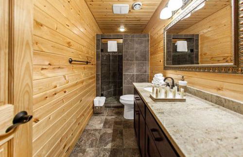 Spa Luxury in an Expansive Cabin Escape! - Photo 11