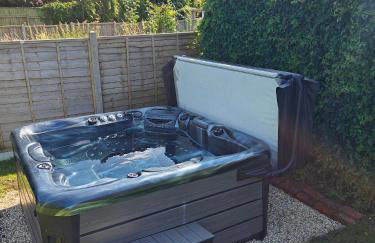 King Arthur's Rest House, Hot Tub & Garden Sleeps 10 - Foto 9