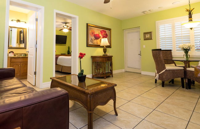 Tropical Beach Resorts - Photo 24