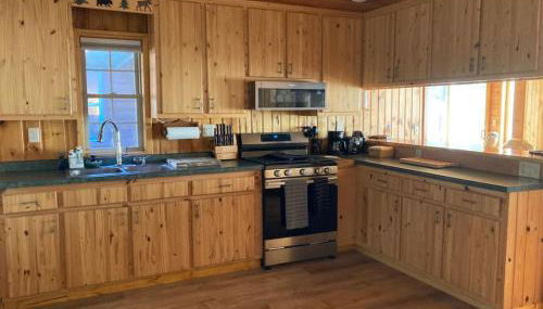 Snowmobile, ATV, Horseback Riding Haven with Quick Trail Access & Games & Entertainment Room - Foto 2