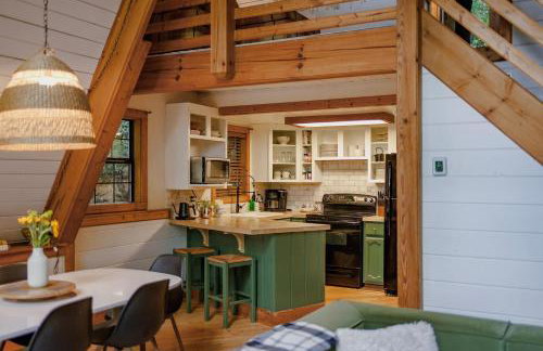 Big Mountain View! Downtown Gatlinburg Chalet Village! Hot Tub! Fan Favorite! AFrame Dreams! Magazine-Featured! Stunning Interiors! Little Green Cabin - Photo 5