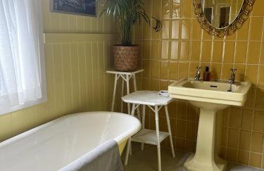 Georgian Russell - Foto 10