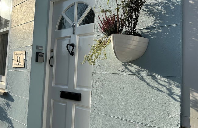 The Slipway Suite, Fowey Harbour & Parking 1 Min - Photo 31