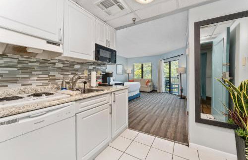 Delightful Studio Condo with Garden View Balcony 7 Mins to Universal - Foto 1