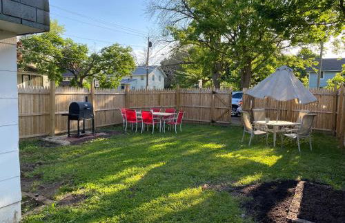 Niagara Falls (USA) Minutes to EVERYTHING - Photo 22