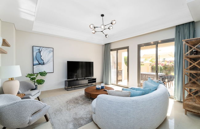 Nasma Holiday Homes - Al Hamra Village - Photo 23