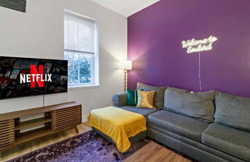 Soulard 4 Bedroom Retreat Near Downtown with Patio and Parking - Foto 9